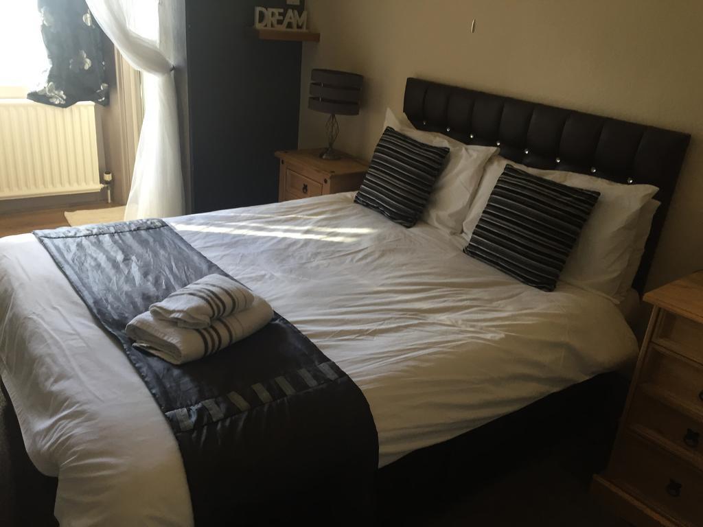 Dimple Well Lodge Hotel Wakefield Cameră foto